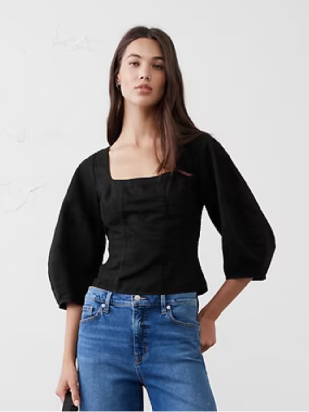 NWT LINEN-BLEND SEAMED TOP